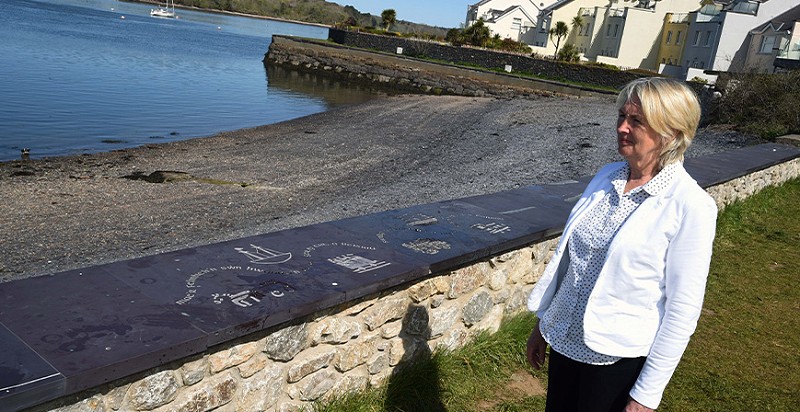 Siân Gwenllian ger y Cynllun Lliniaru Llifogydd yn y Felinheli